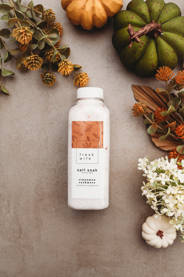 Cinnamon Cashmere Salt Soak