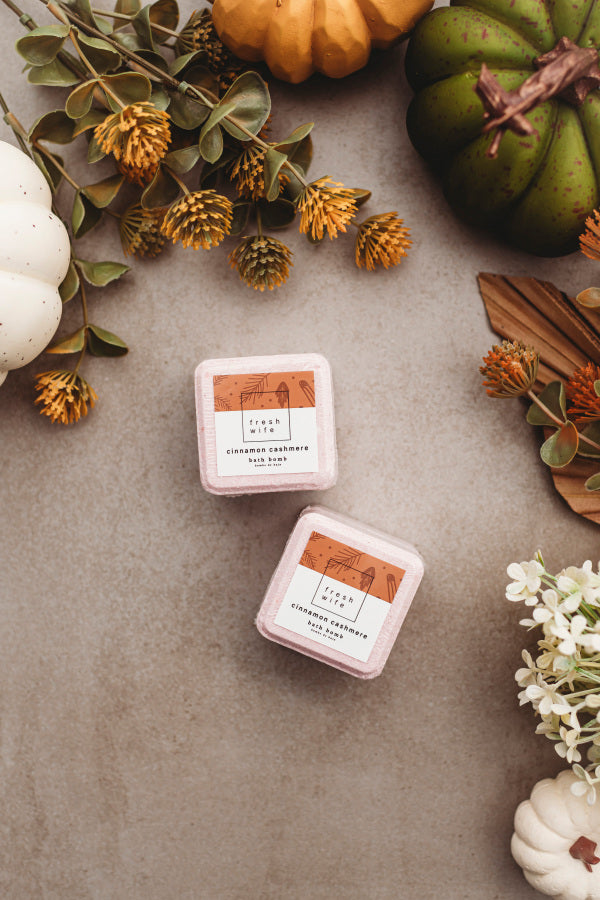 Cinnamon Cashmere Bath Bomb