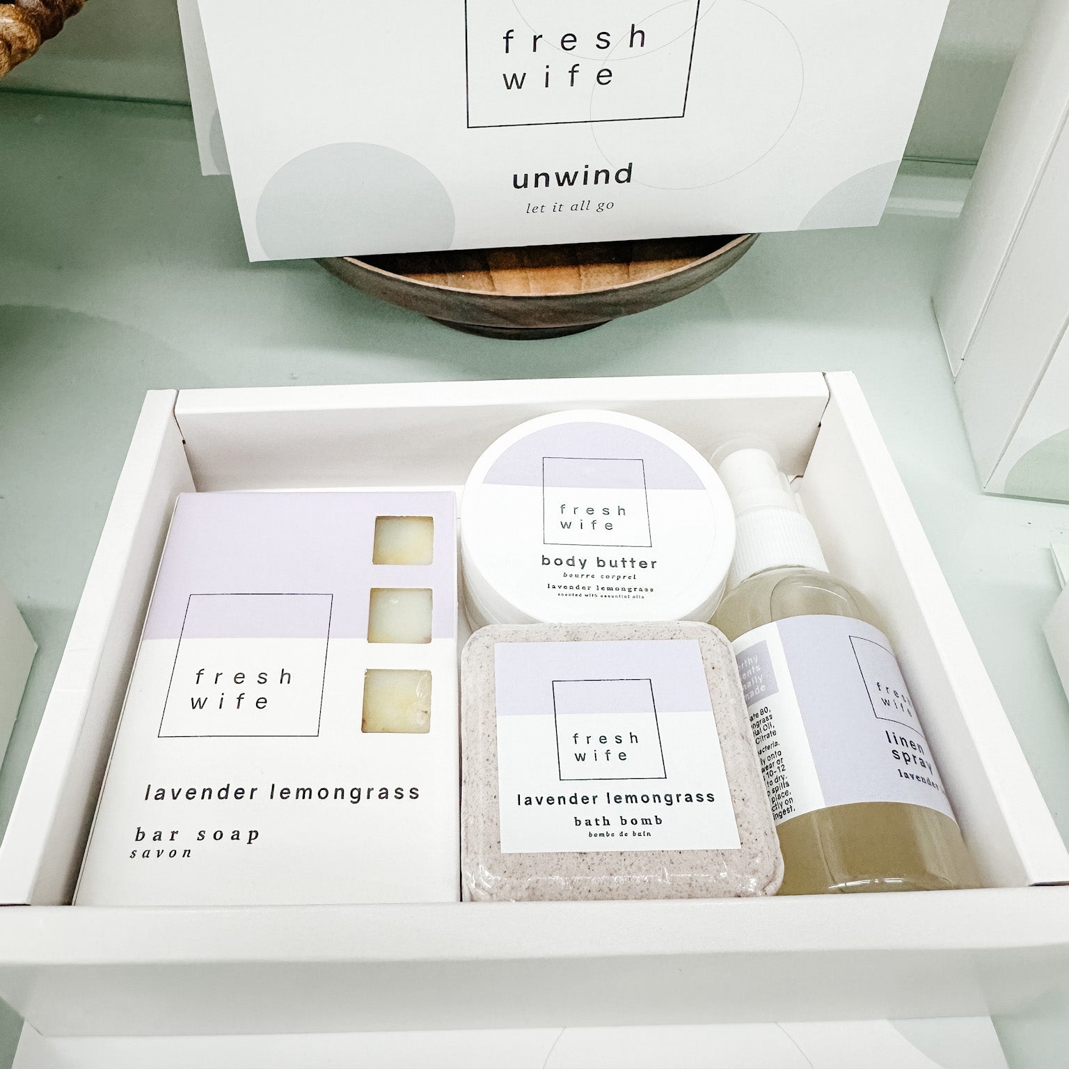 Unwind Gift Set
