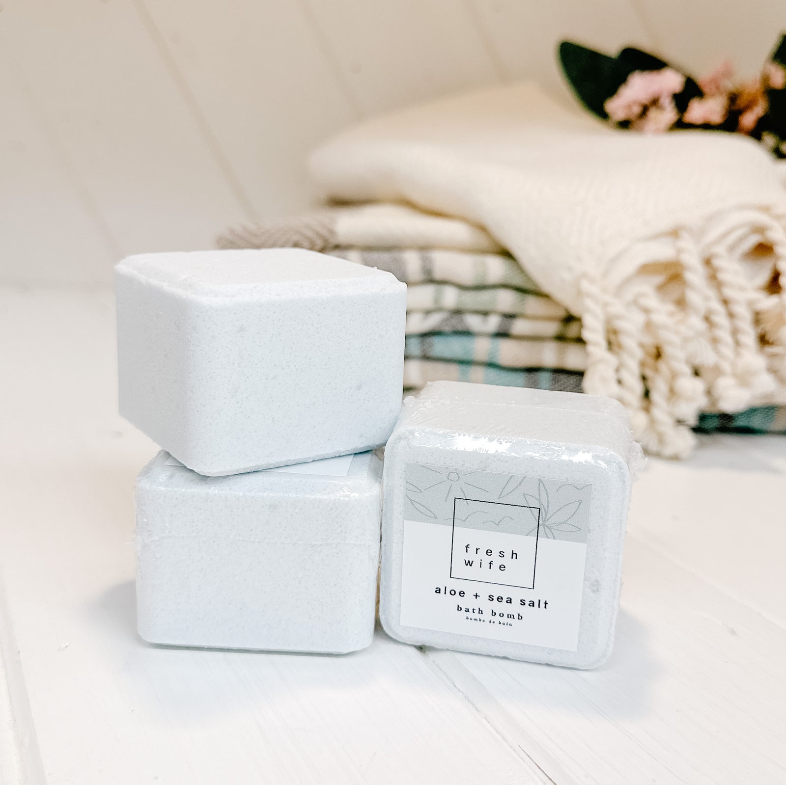 Aloe & Sea Salt Bath Bomb